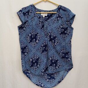 Oliver Oak Women Top Blue&White Design V Neck, Cap Sleeves Sz L Light Weight